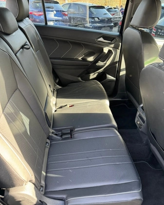 Volkswagen Tiguan Allspace cena 94900 przebieg: 5000, rok produkcji 2022 z Pobiedziska małe 379